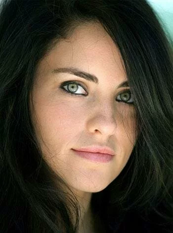 asli-tandogan-1.jpg