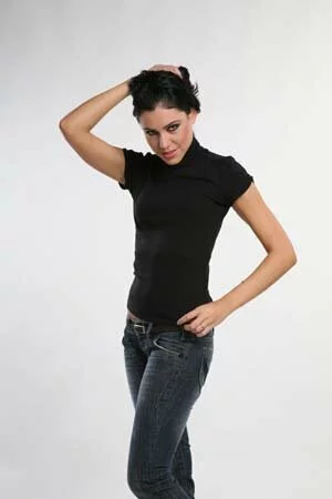 Yabanc� Gelin Almirena